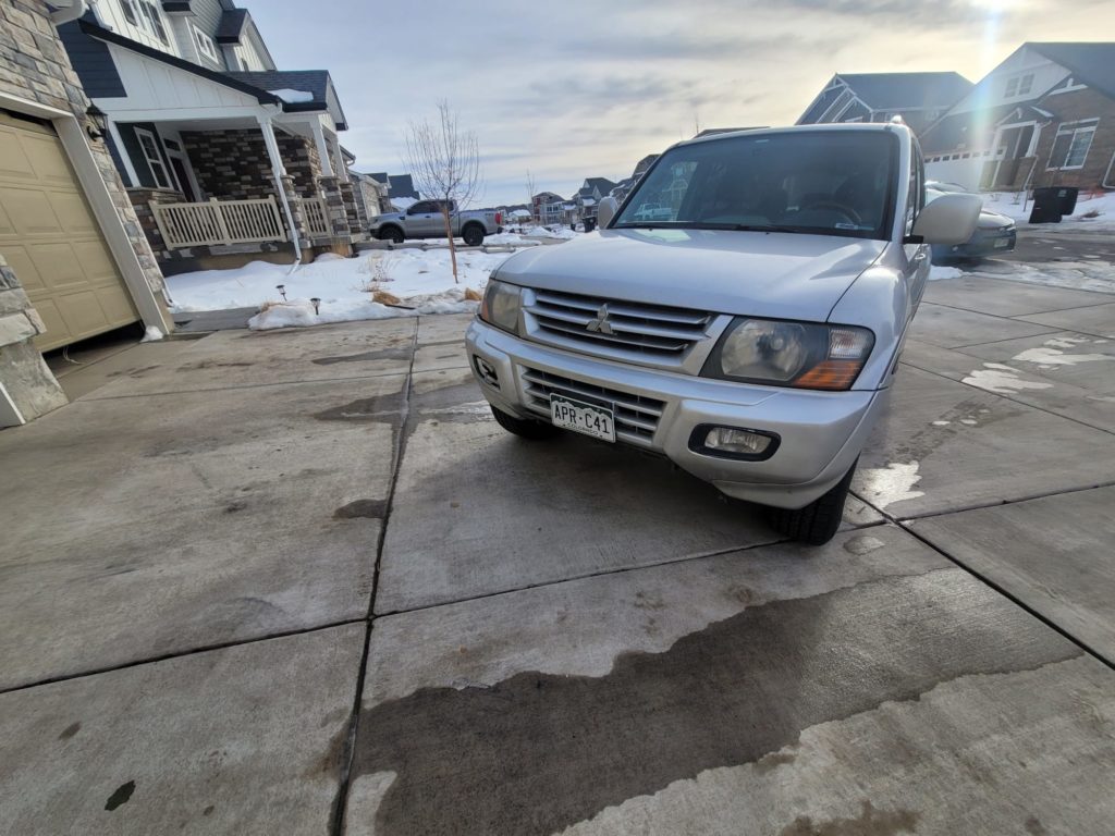 2002 Mitsubishi Montero LTD 4wd Silver