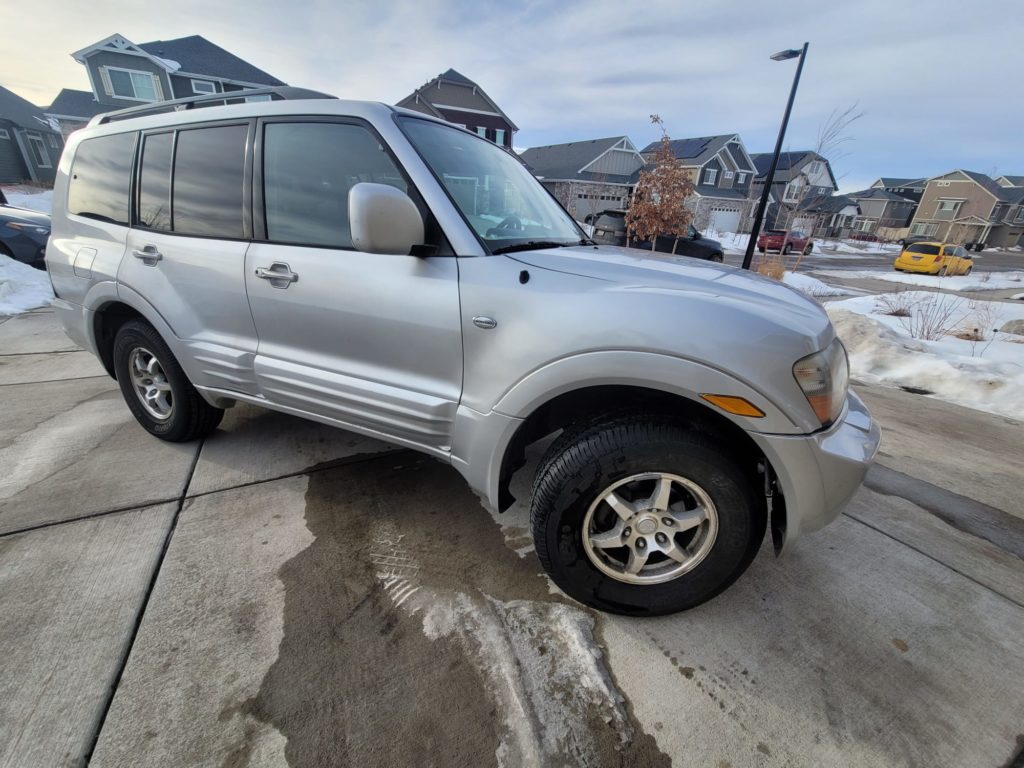 2002 Mitsubishi Montero LTD 4wd Silver