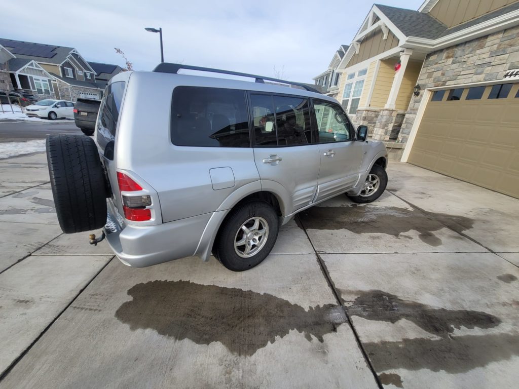 2002 Mitsubishi Montero LTD 4wd Silver